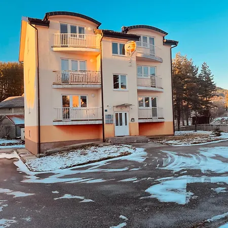 Leo Διαμέρισμα *